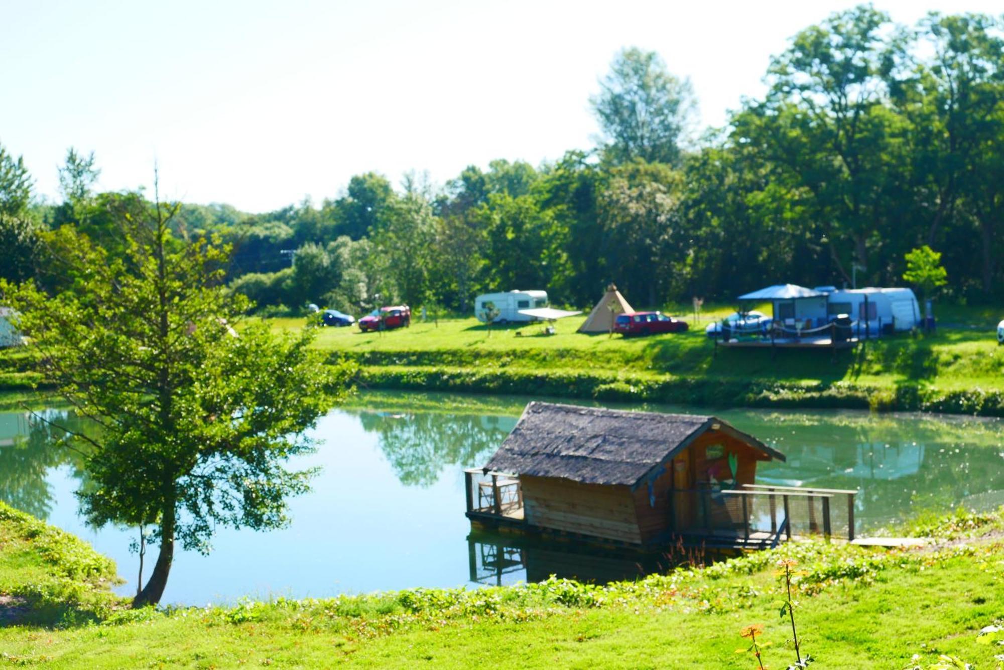 Camping Alsace Les Castors Бюрнаюпт-ле-О Экстерьер фото